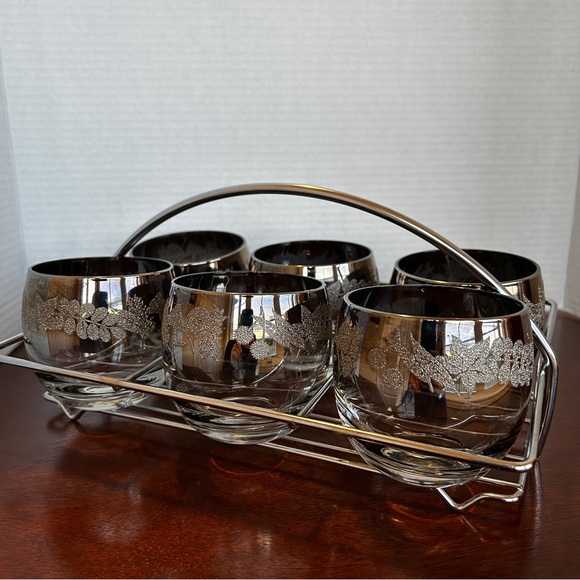 Silver Fade and Embossed Design Roly Poly Glasses with Caddy - Picture 2 of 8